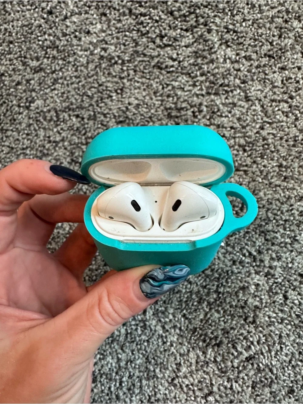 Apple Teal Earbud Case with White Earbuds and Charging Cable- headphones